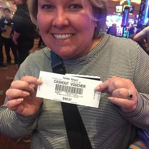 Meet your Posher, Holly